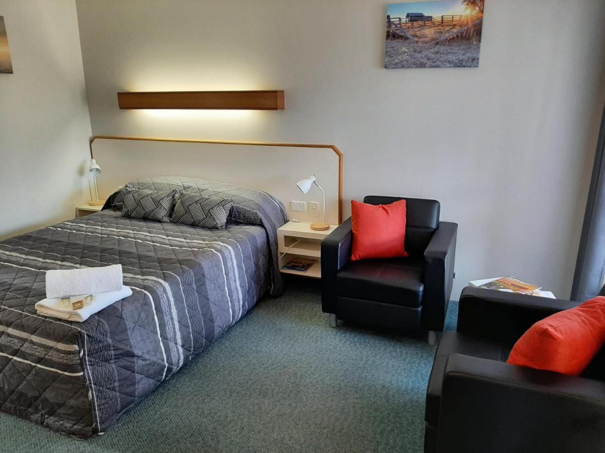 Country Rose Motel Warwick Eksteriør billede